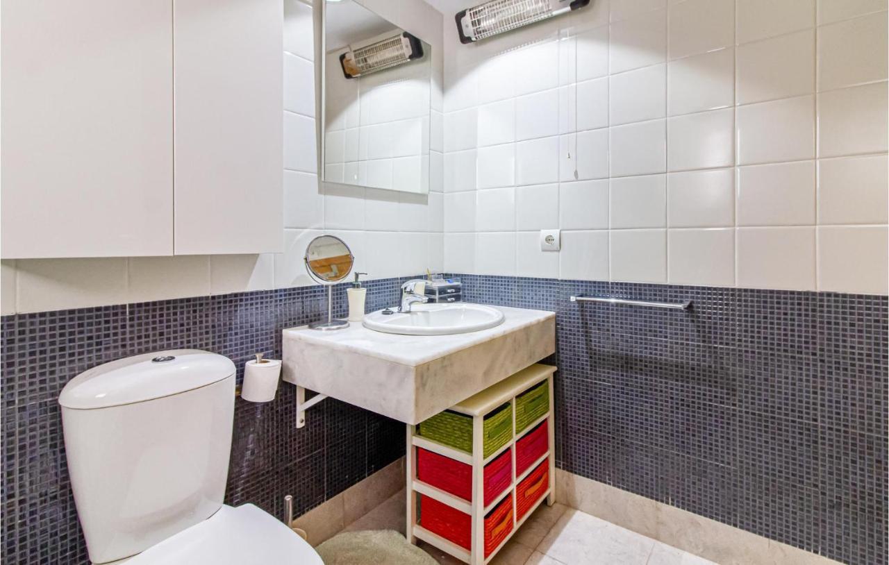 Beautiful Apartment In Санта Пола Экстерьер фото